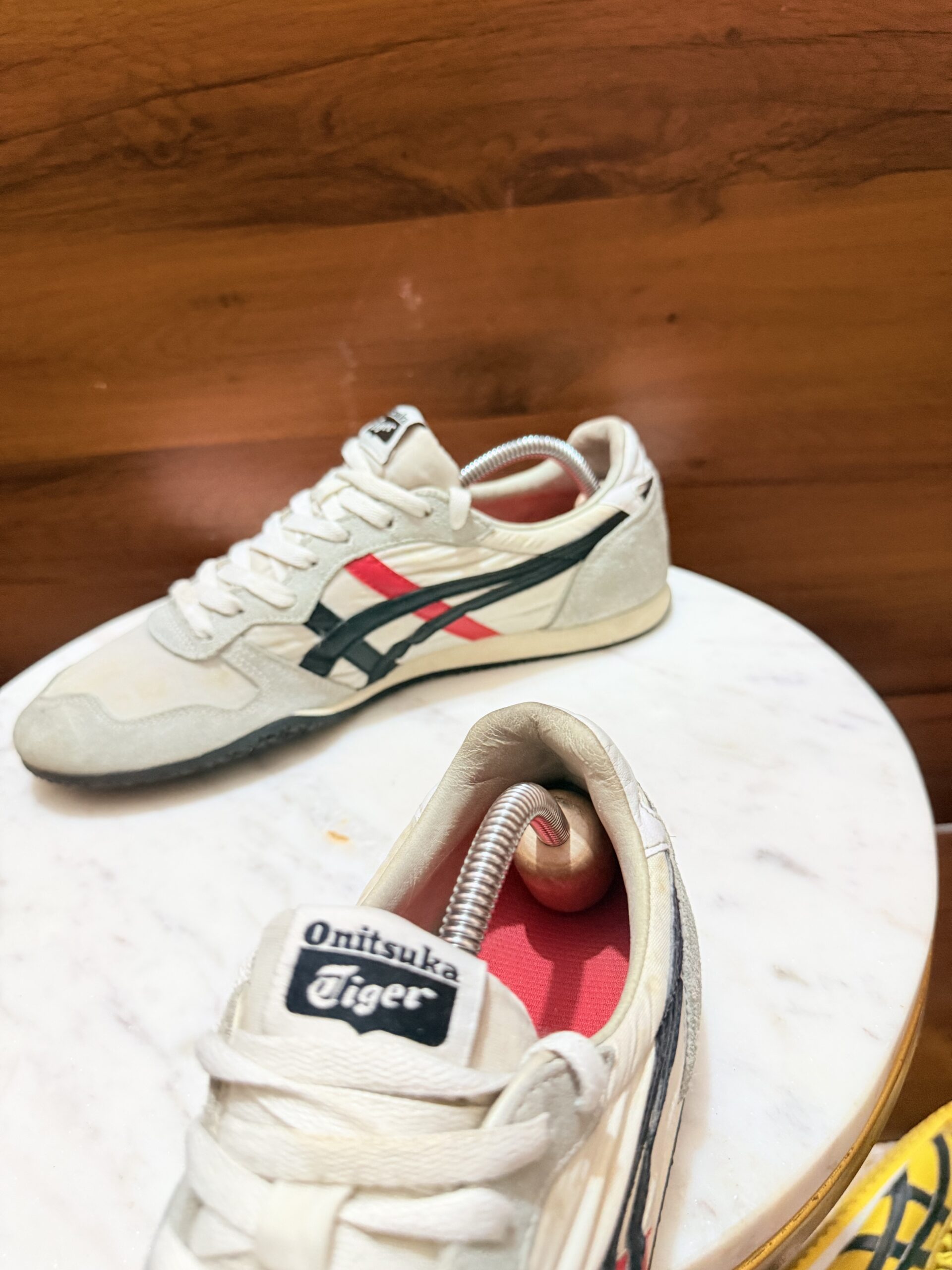 ONITSUKA TIGER MEXICO 66 BEIGE BLACK RED SNEAKERS - Image 4