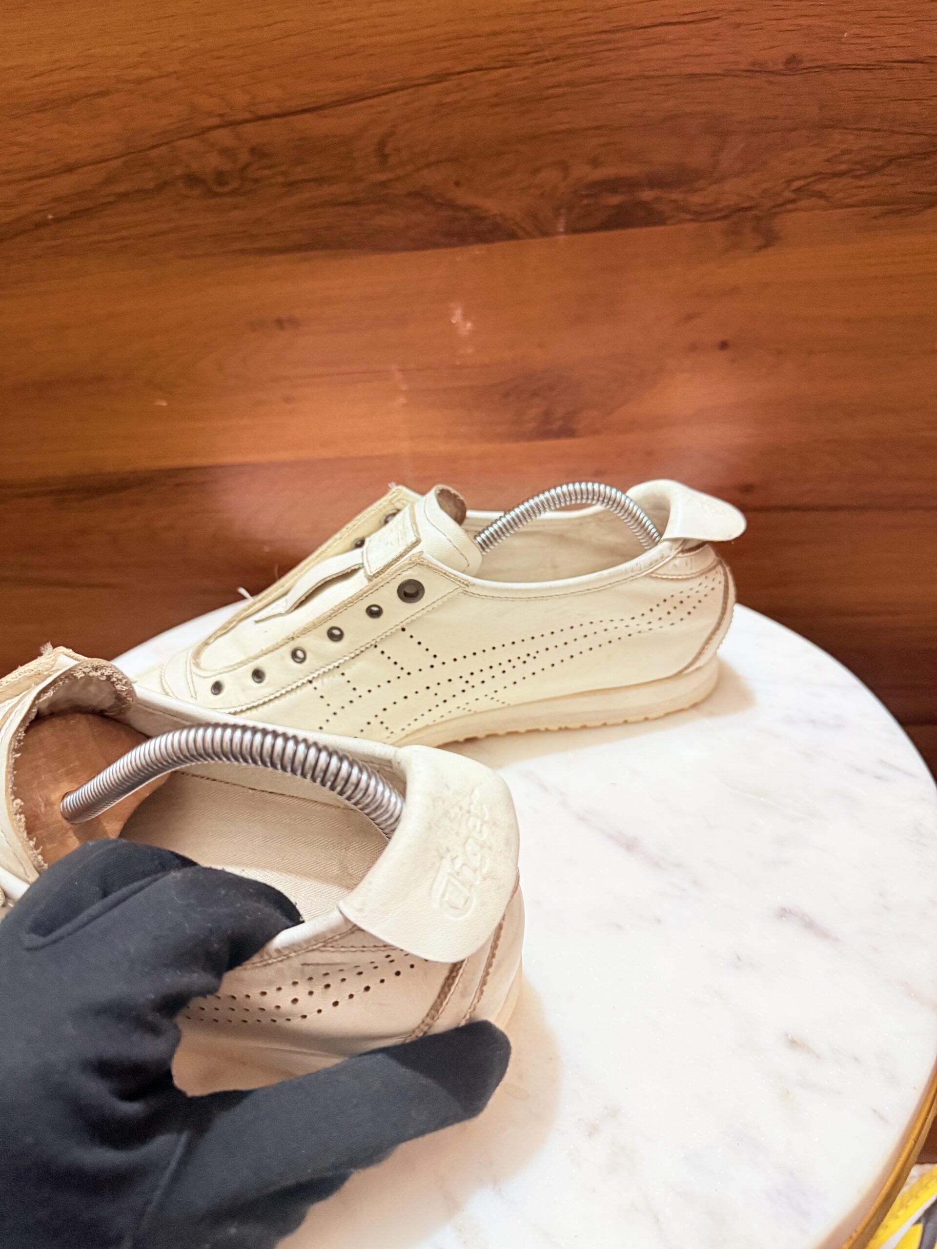 ONITSUKA TIGER MEXICO 66 SLIP-ON CREAM SNEAKERS - Image 3