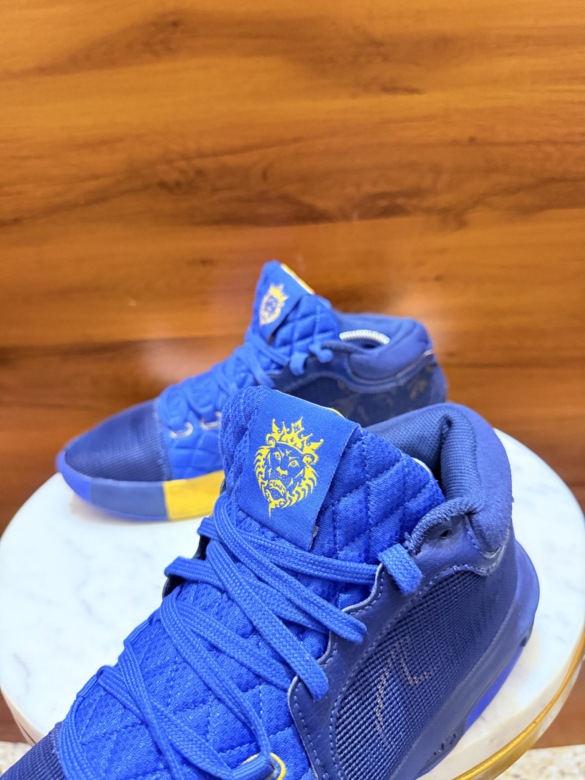 NIKE LEBRON WITNESS 8 BASKETBALL SHOES - Image 4