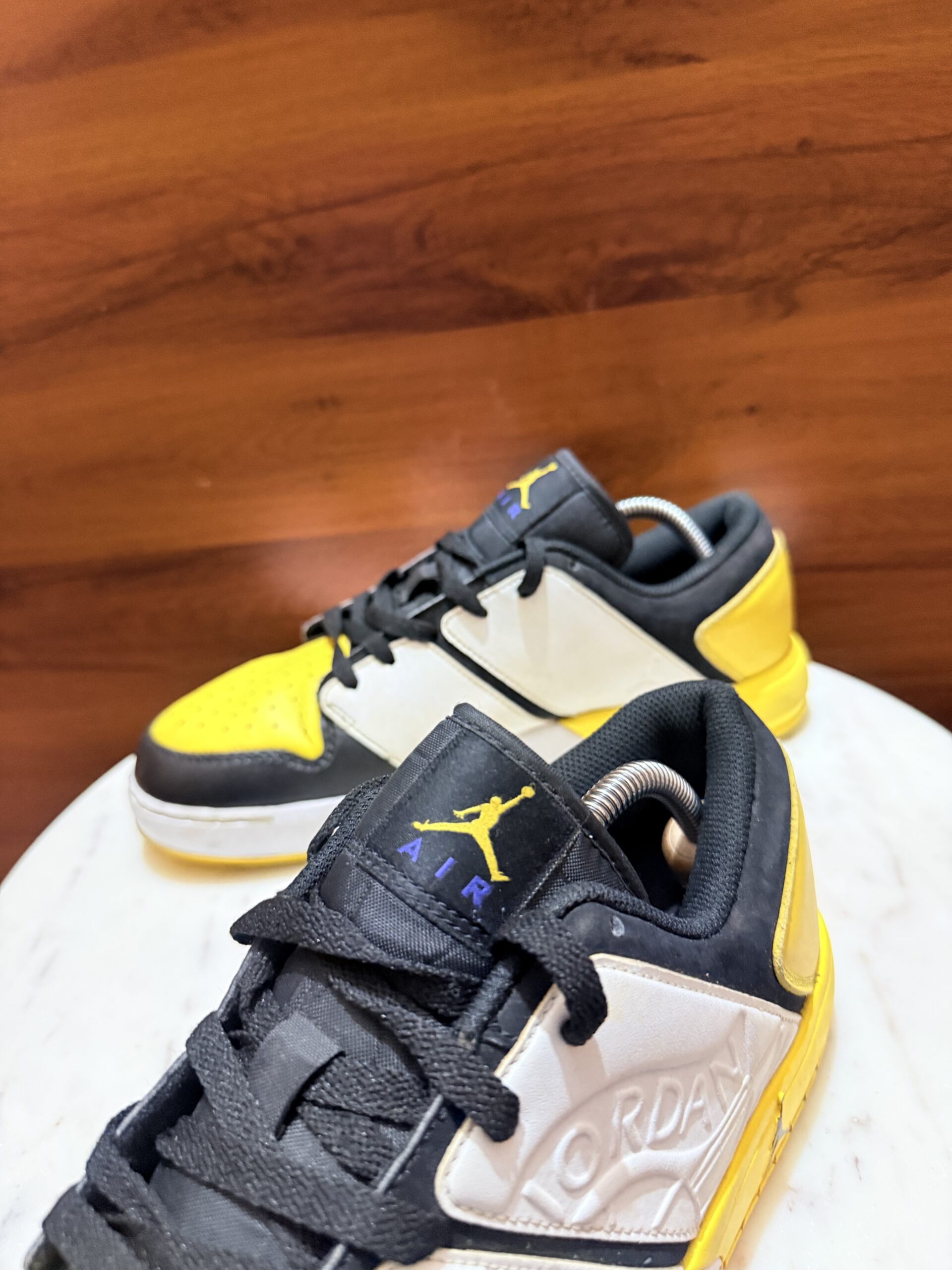 Jordan Stadium 90 Sneakers – White / Yellow / Black
