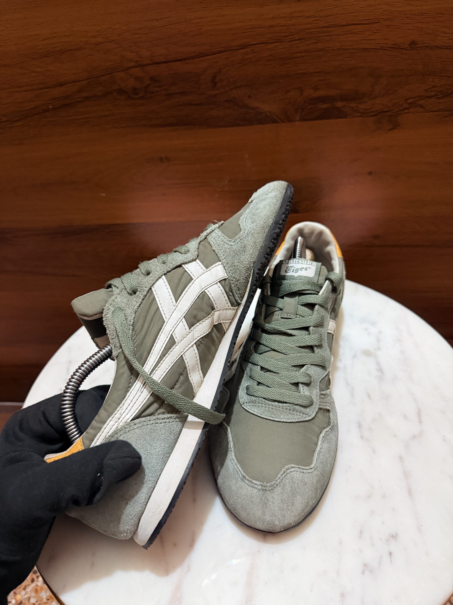 Onitsuka Tiger Serrano Sneakers – Sage Green / White / Mustard Yellow