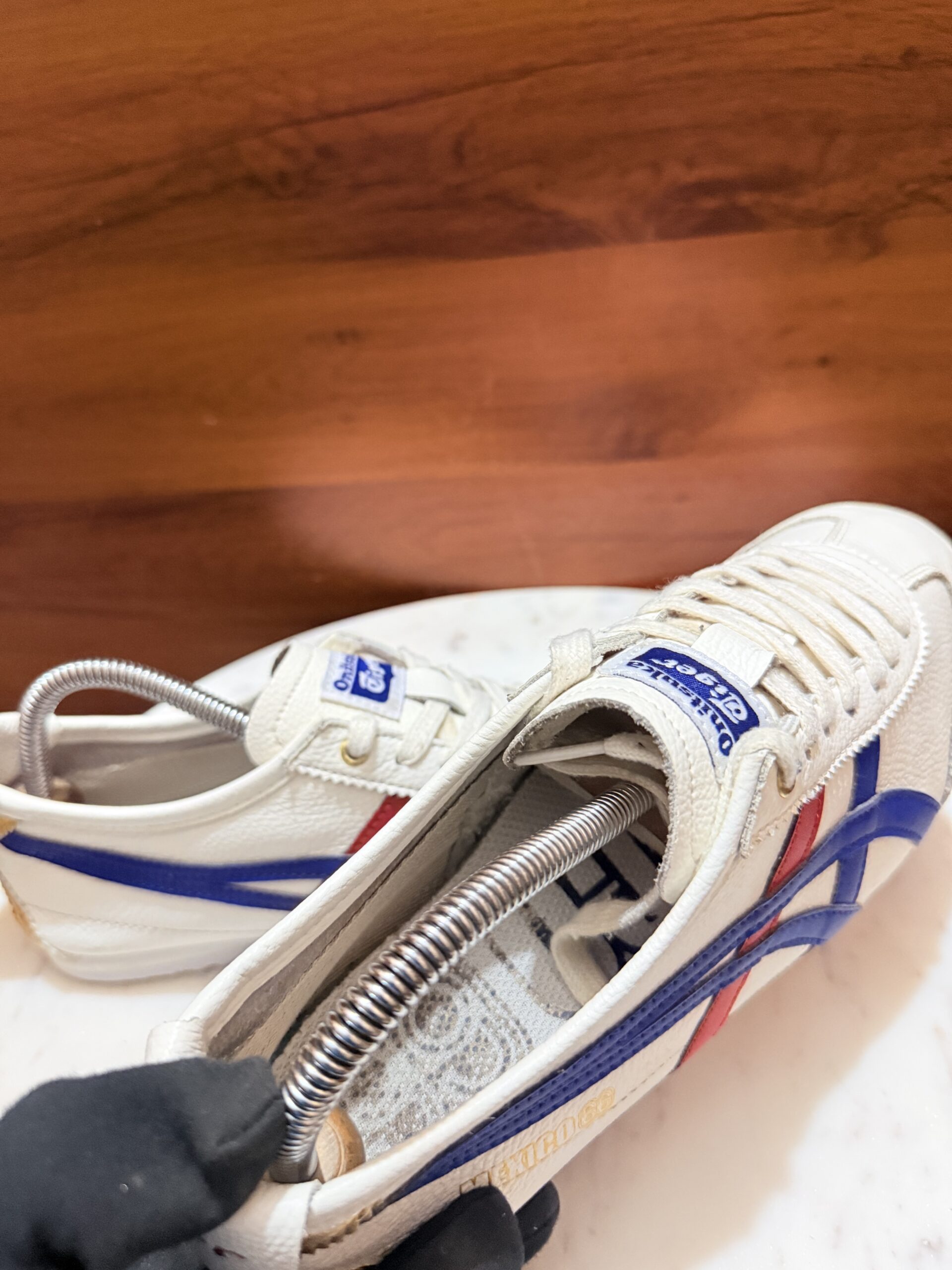 Onitsuka Tiger Mexico 66 Sneakers – White / Tricolor / Gold