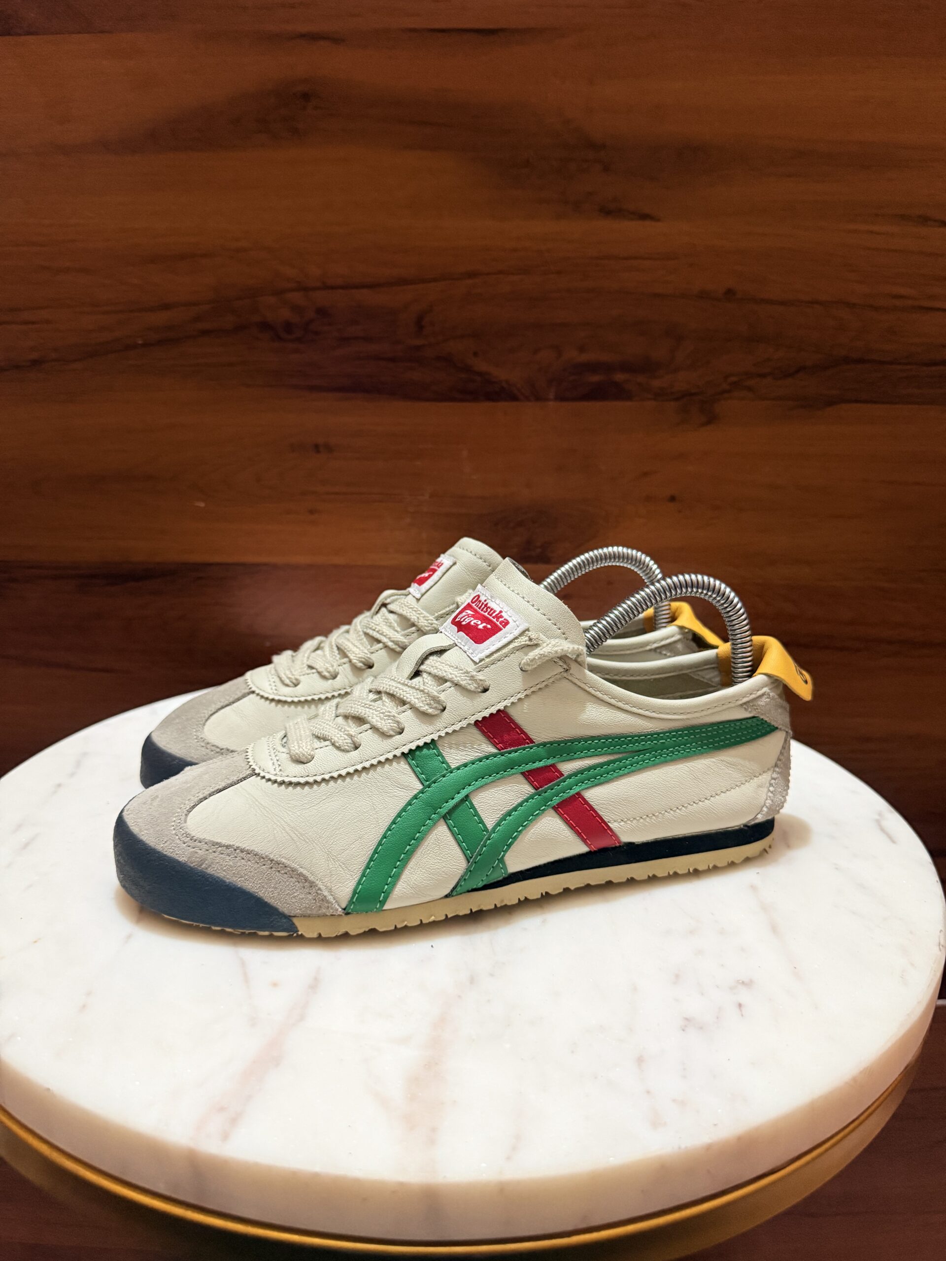 Onitsuka Tiger Mexico 66 Sneakers – Birch / Green / Red