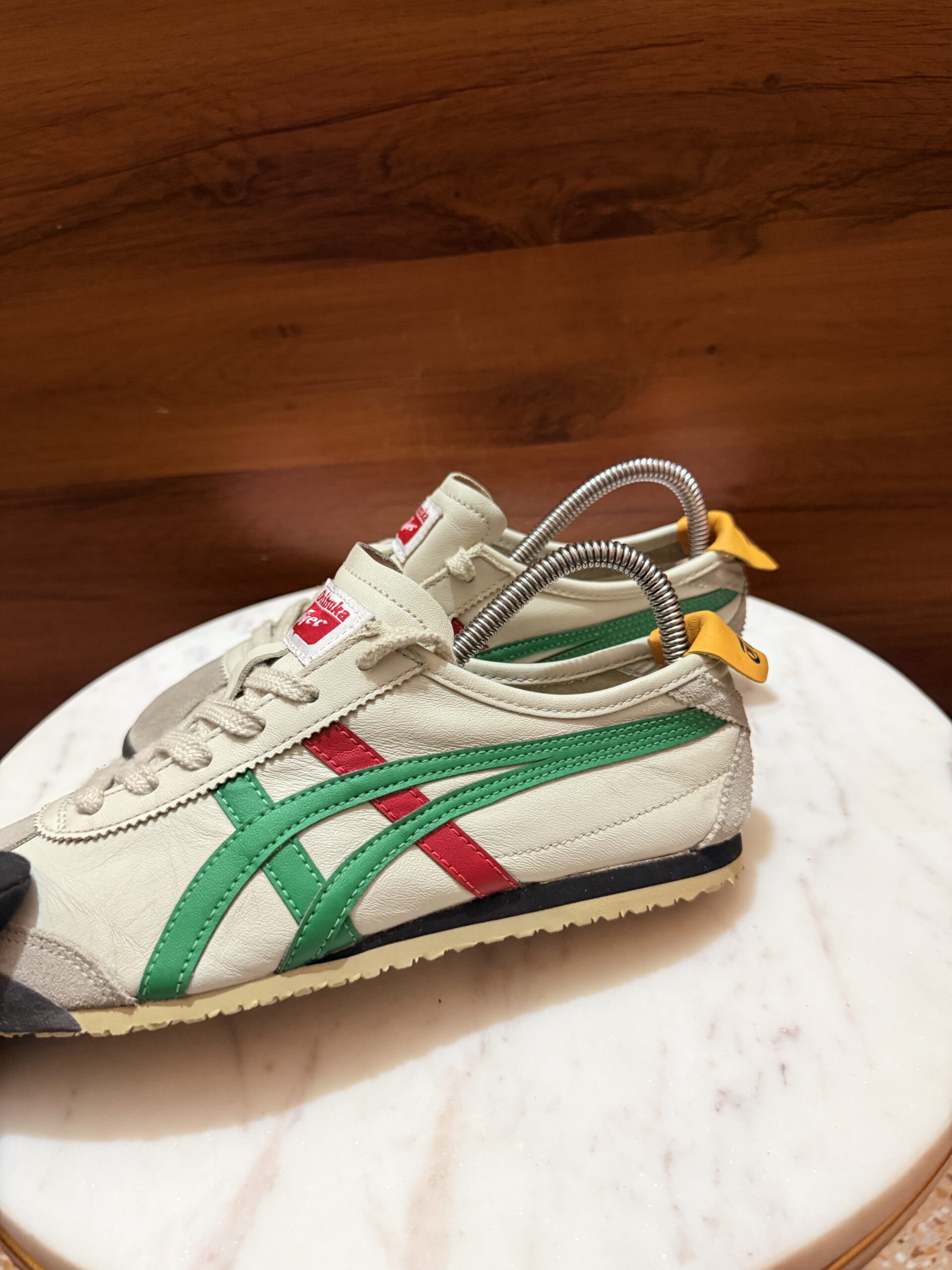 Onitsuka Tiger Mexico 66 Sneakers – Birch / Green / Red