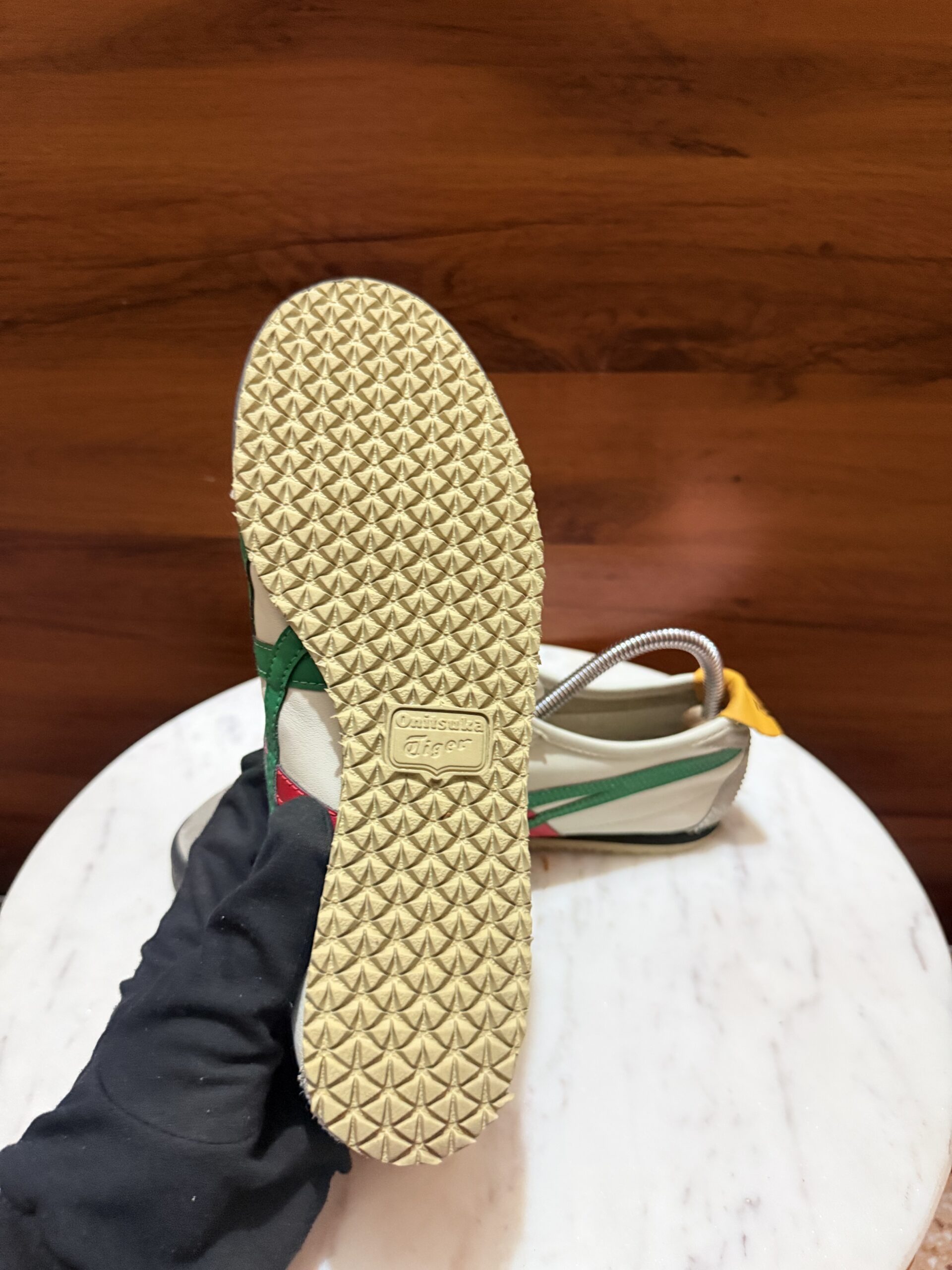 Onitsuka Tiger Mexico 66 Sneakers – Birch / Green / Red