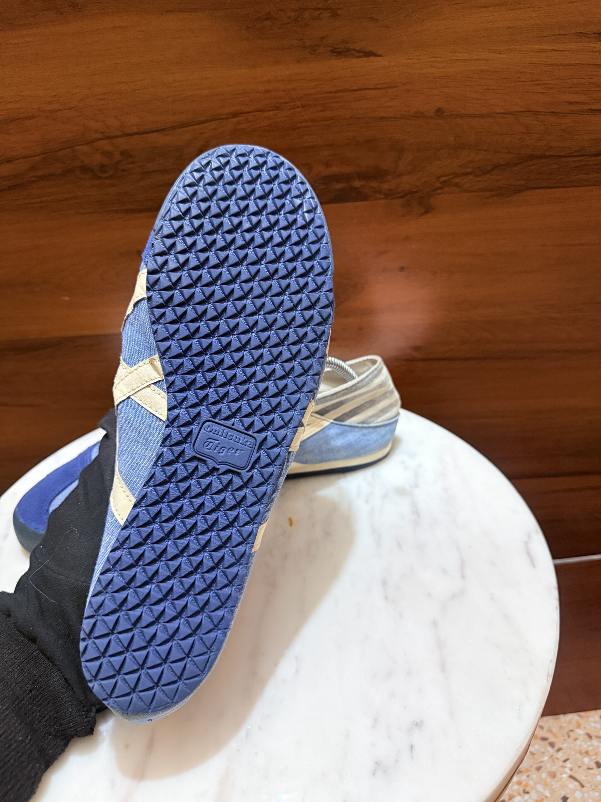 Onitsuka Tiger Mexico 66 Slip-On Sneakers – Denim Blue / Off-White
