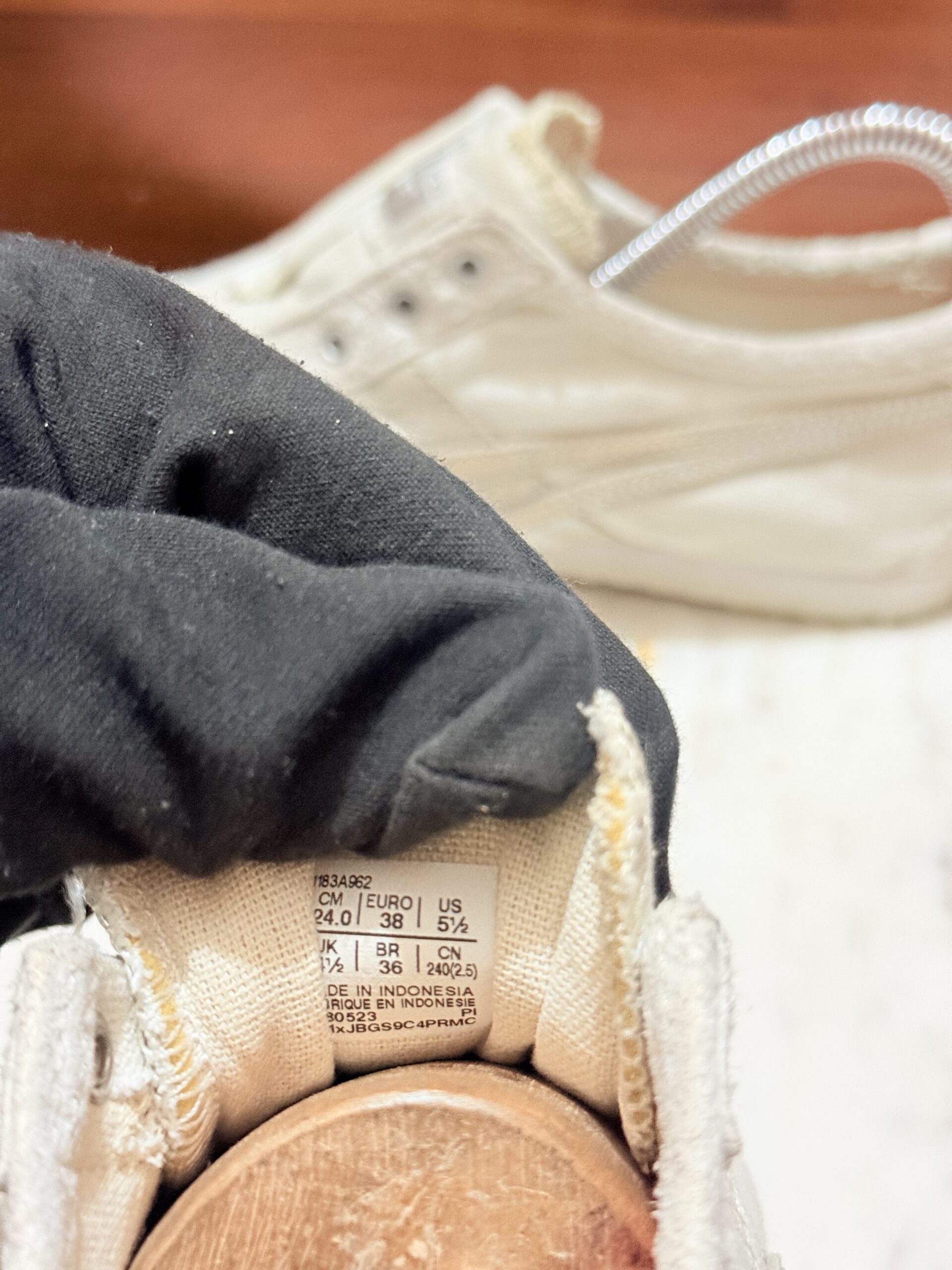Onitsuka Tiger Slip-On Canvas – Cream White