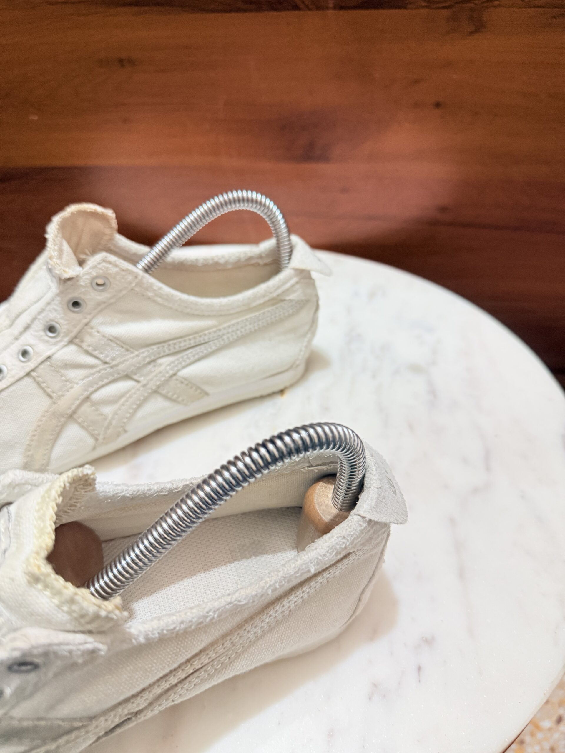 Onitsuka Tiger Slip-On Canvas – Cream White