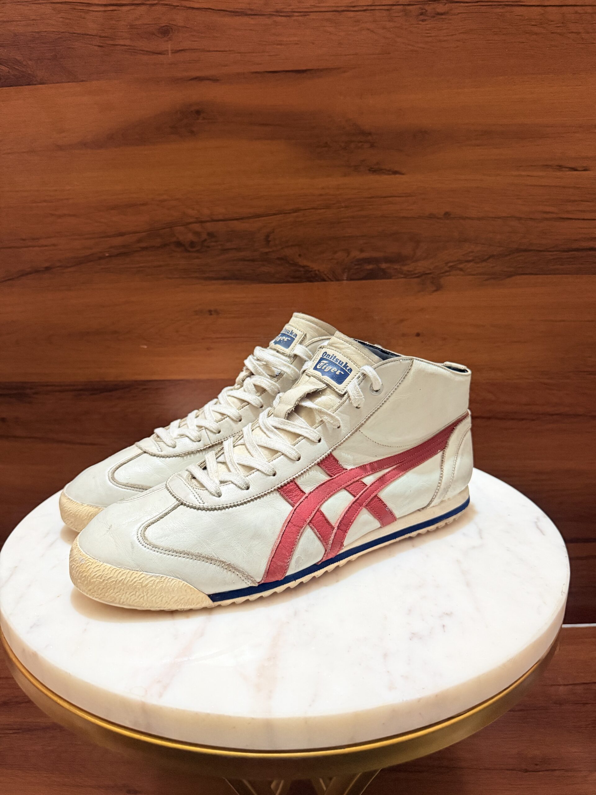Onitsuka Tiger Mexico Mid Runner Sneakers – White / Red / Blue