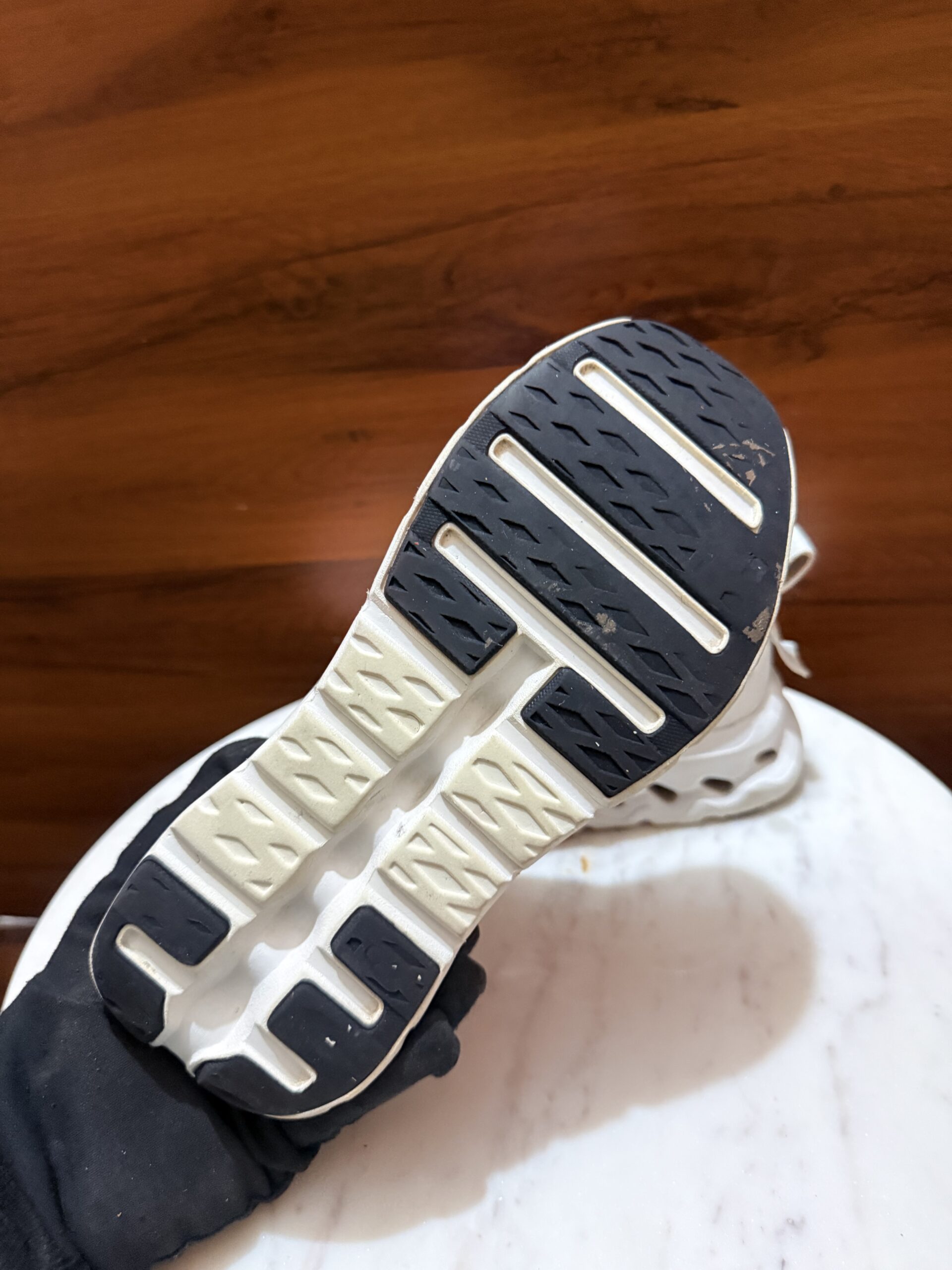 On x Loewe Cloudtilt Sneakers – White / Pink