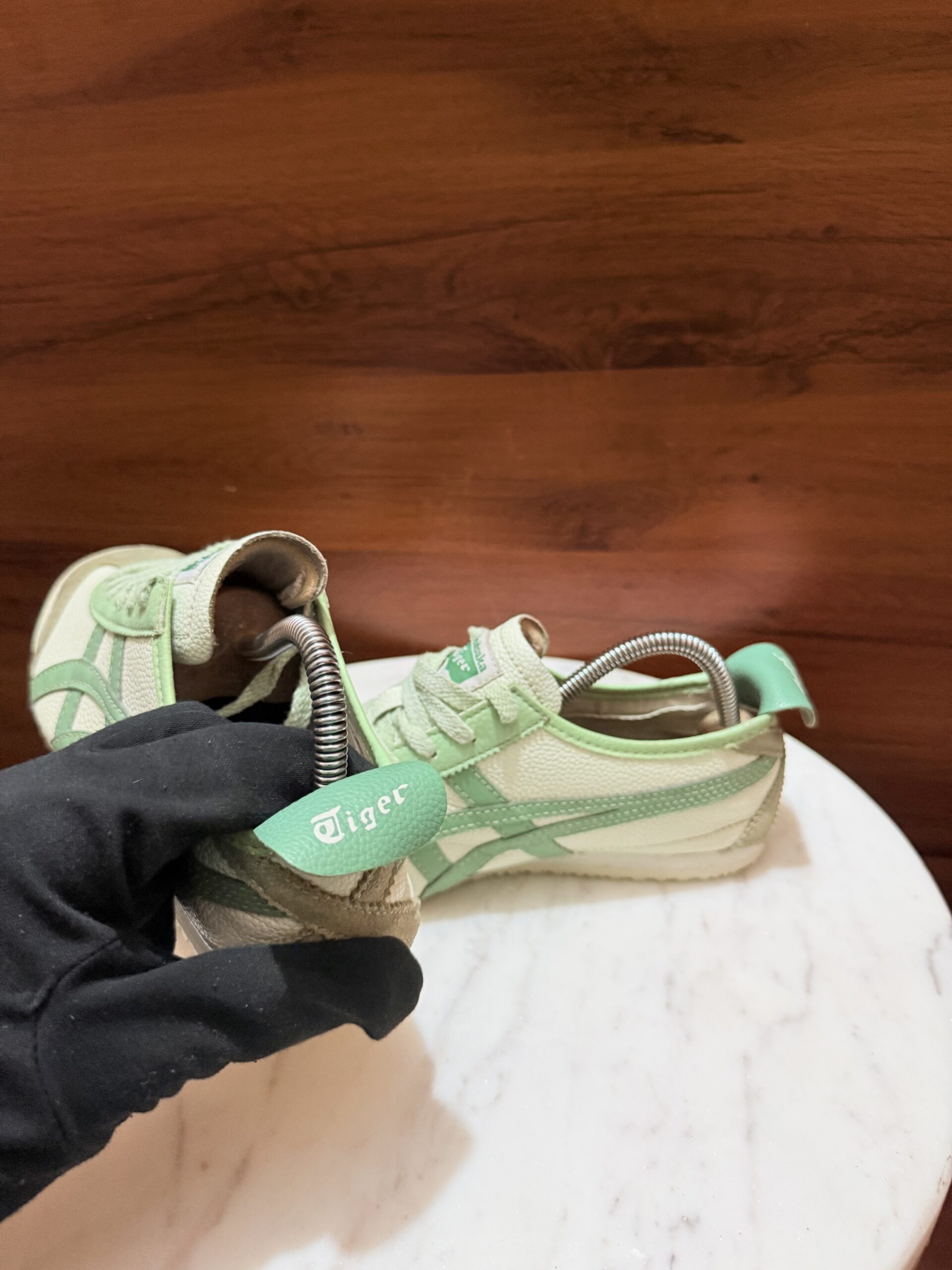 Onitsuka Tiger Mexico 66 Sneakers – Birch / Mint Green