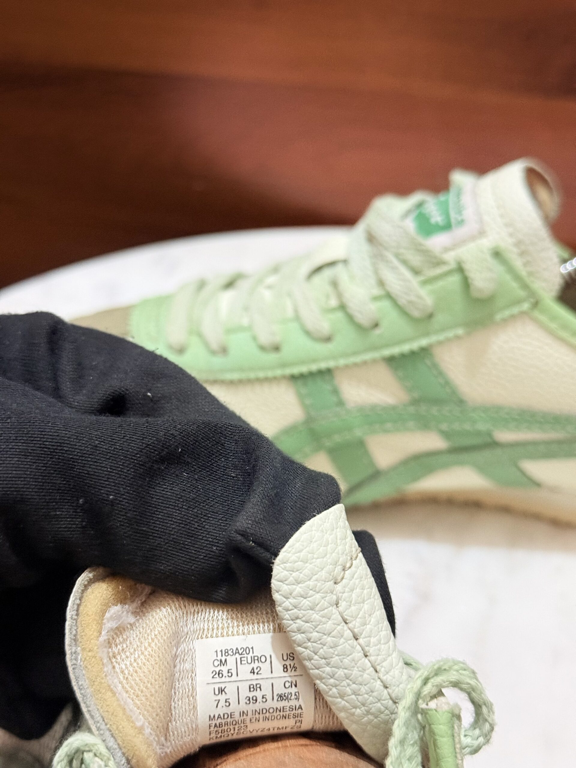 Onitsuka Tiger Mexico 66 Sneakers – Birch / Mint Green