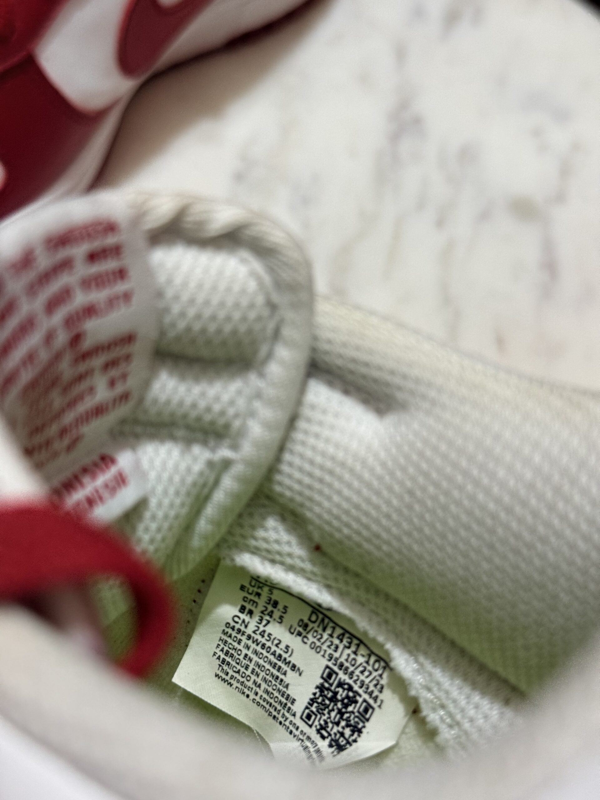 Nike Dunk Low – University Red / White