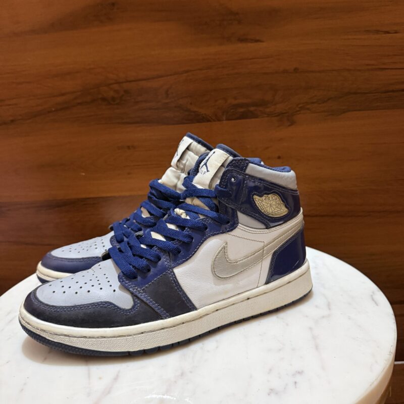 Nike Air Jordan 1 Mid – Blue / White