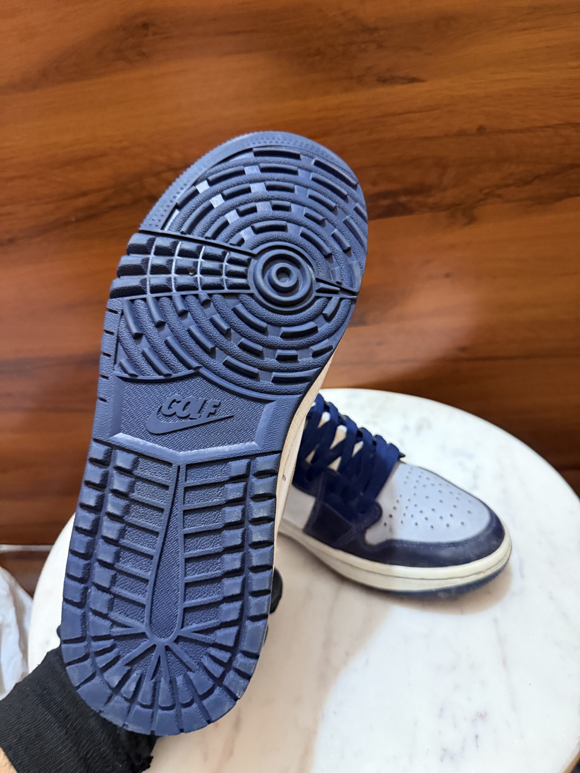 Nike Air Jordan 1 Mid – Blue / White