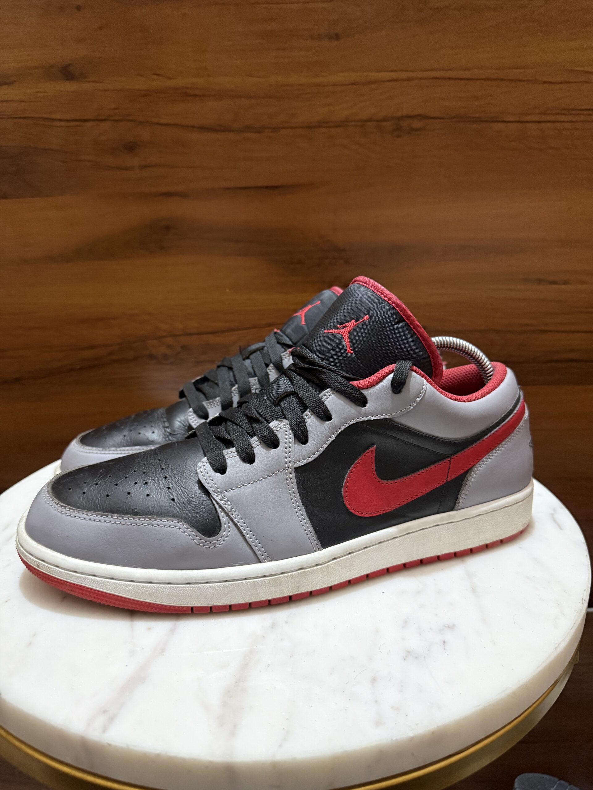 Nike Air Jordan 1 Low – Grey / Black / Red