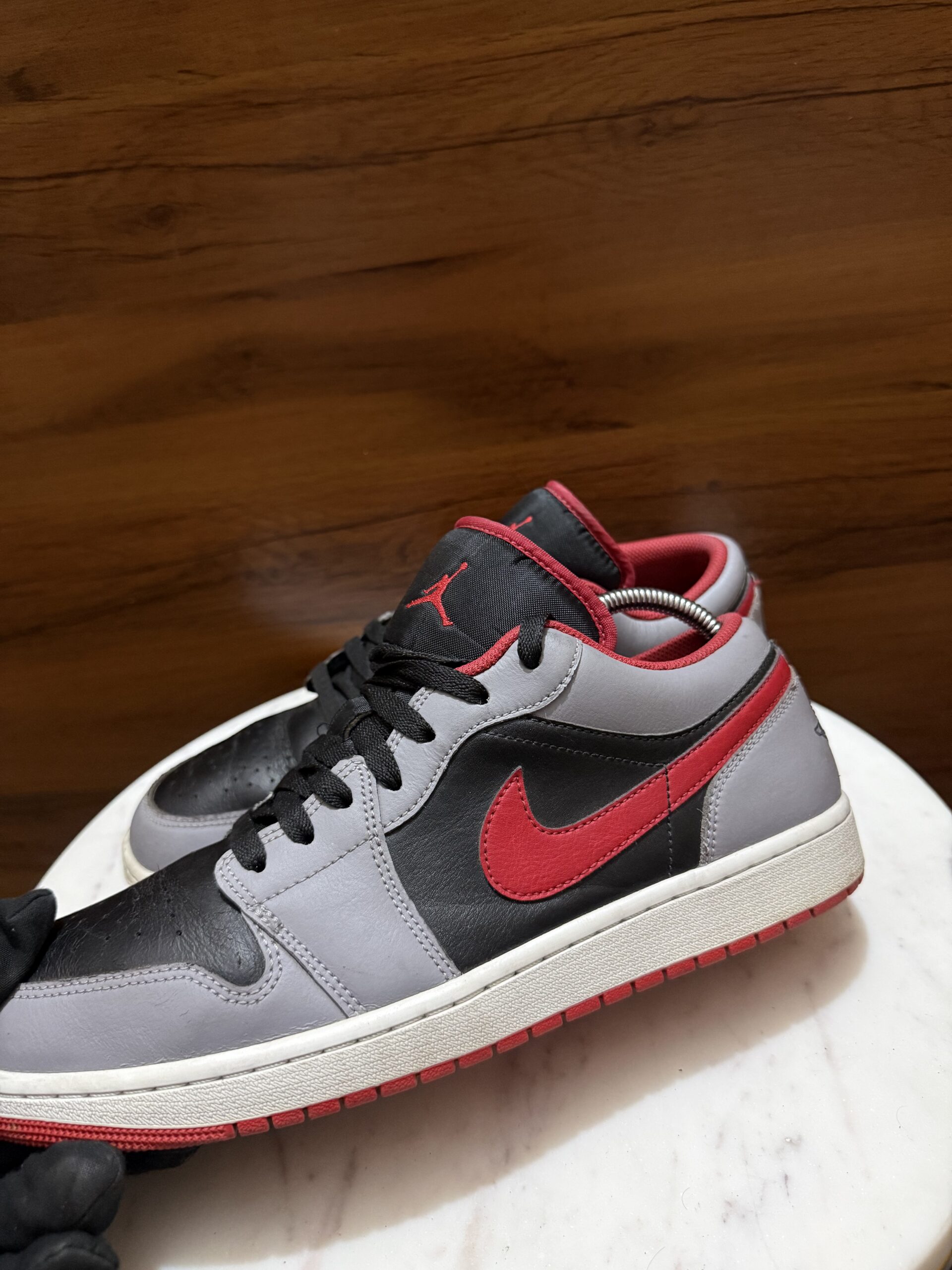 Nike Air Jordan 1 Low – Grey / Black / Red