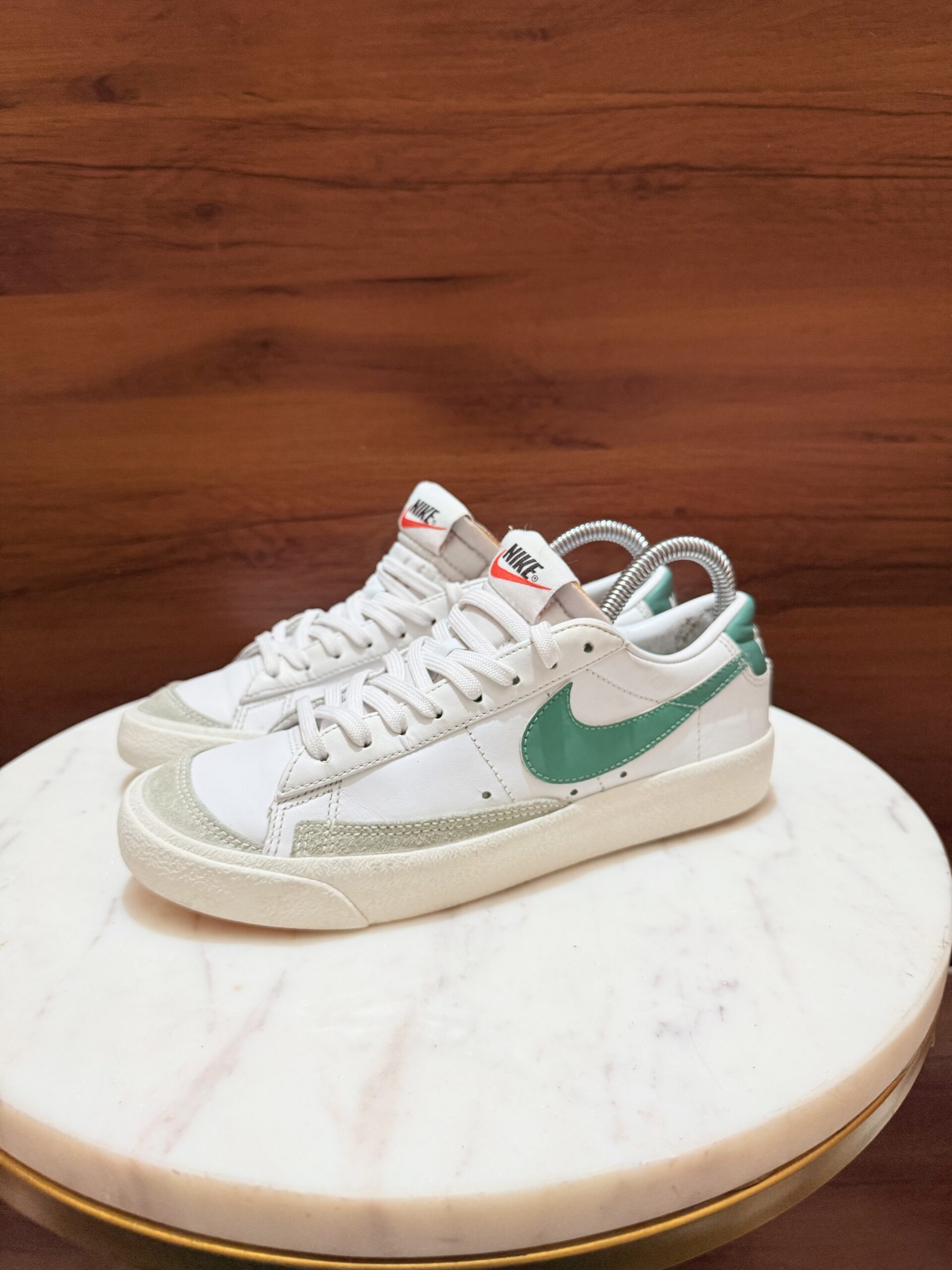 Nike Blazer Low '77 Vintage – White / Jade Green