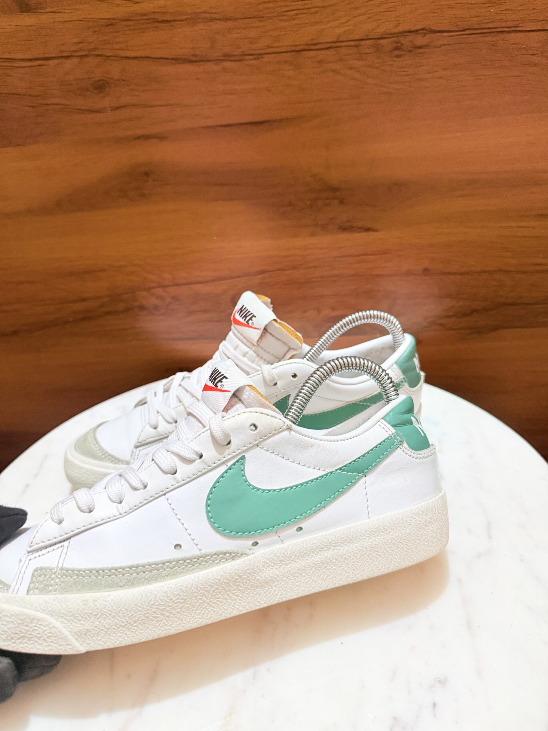 Nike Blazer Low '77 Vintage – White / Jade Green