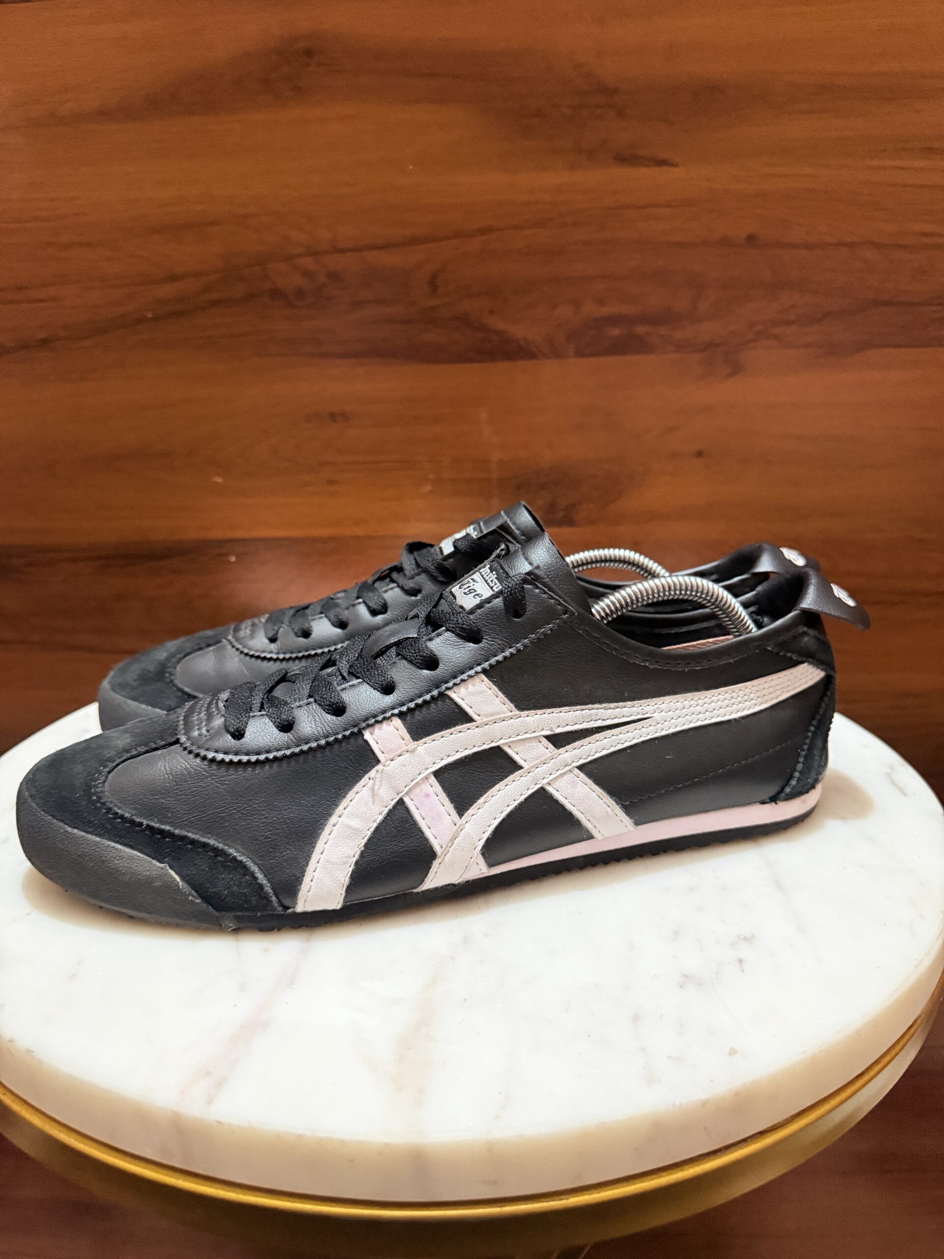 Onitsuka Tiger Mexico 66 Sneakers – Black / Off-White