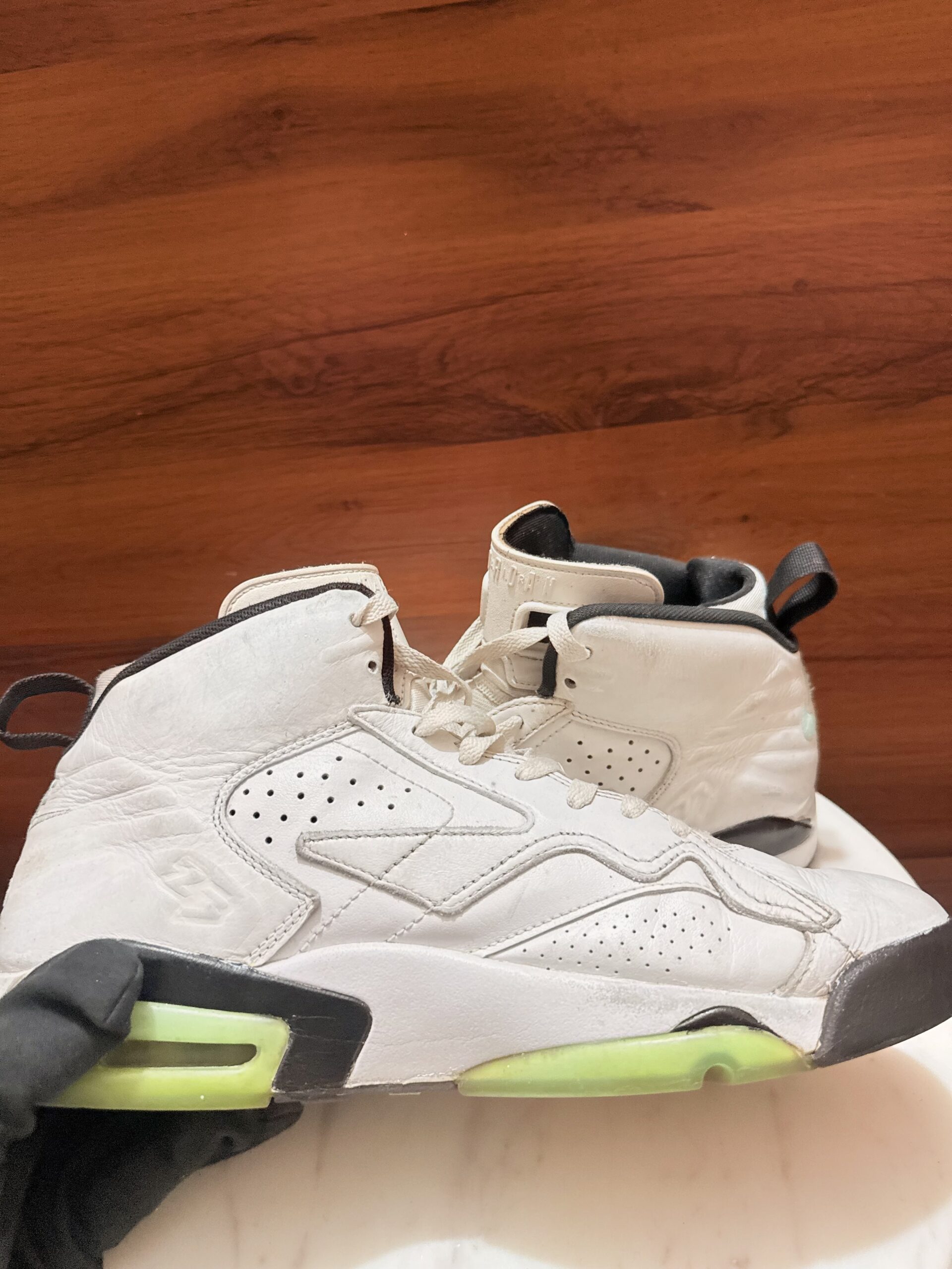 Jordan MVP 678 Basketball Shoes – White / Mint Foam