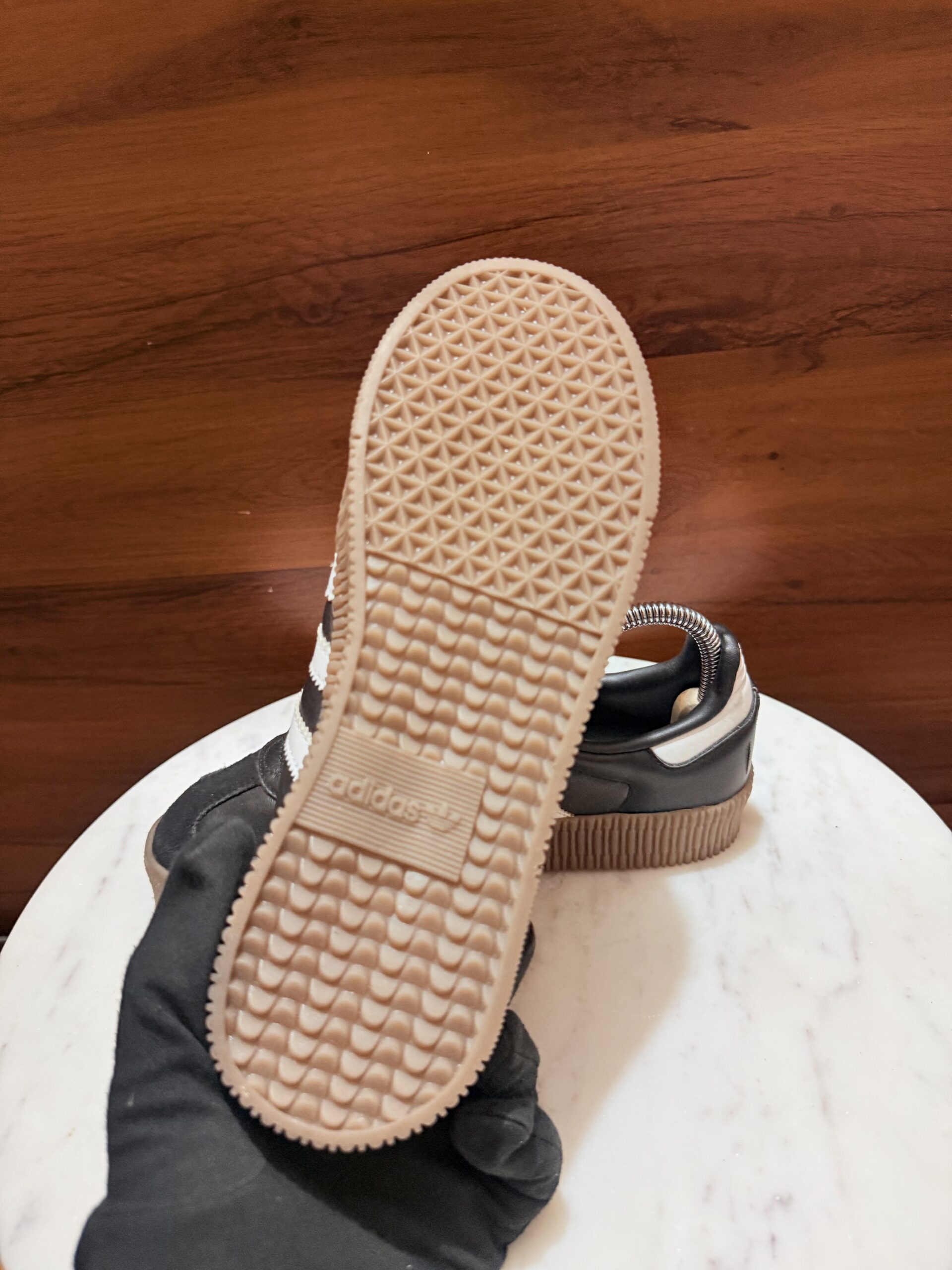 Adidas Originals – Samba "Core Black / Cloud White" Originals – Samba  "Core Black / Cloud White"