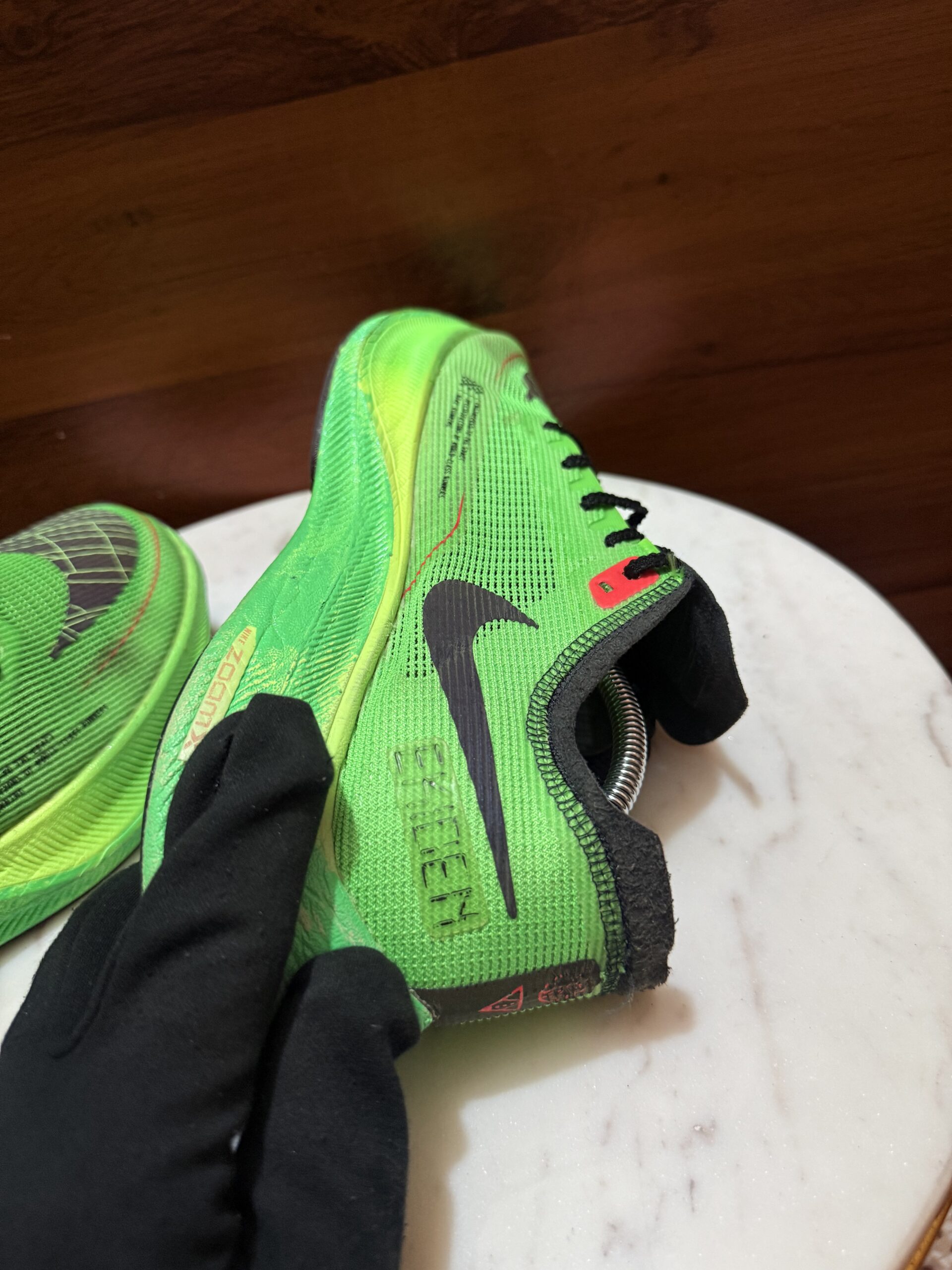 Nike ZoomX Vapourfly – "Electric Green"