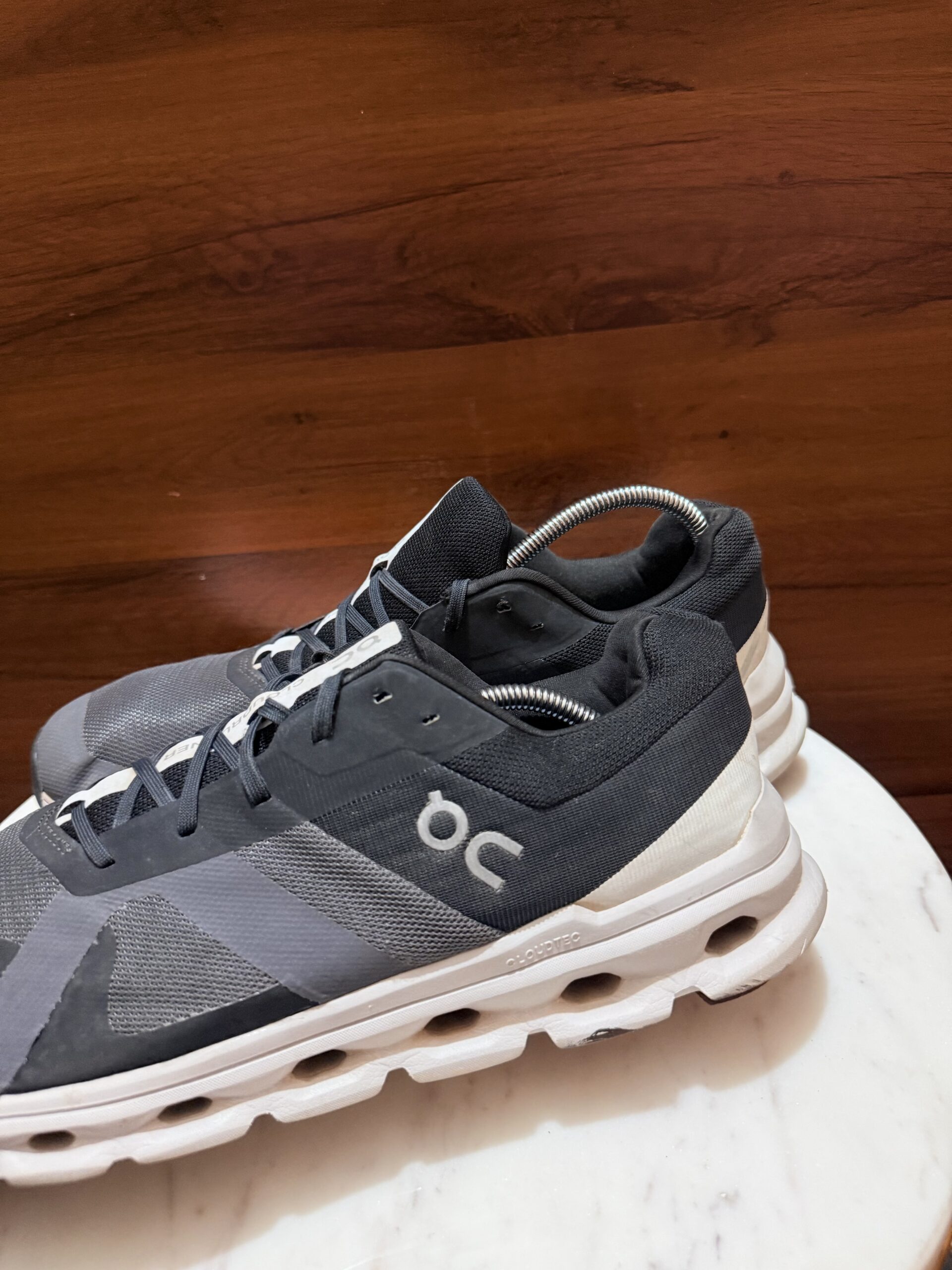 On Running Cloudrunner – Alloy / Zinc Grey