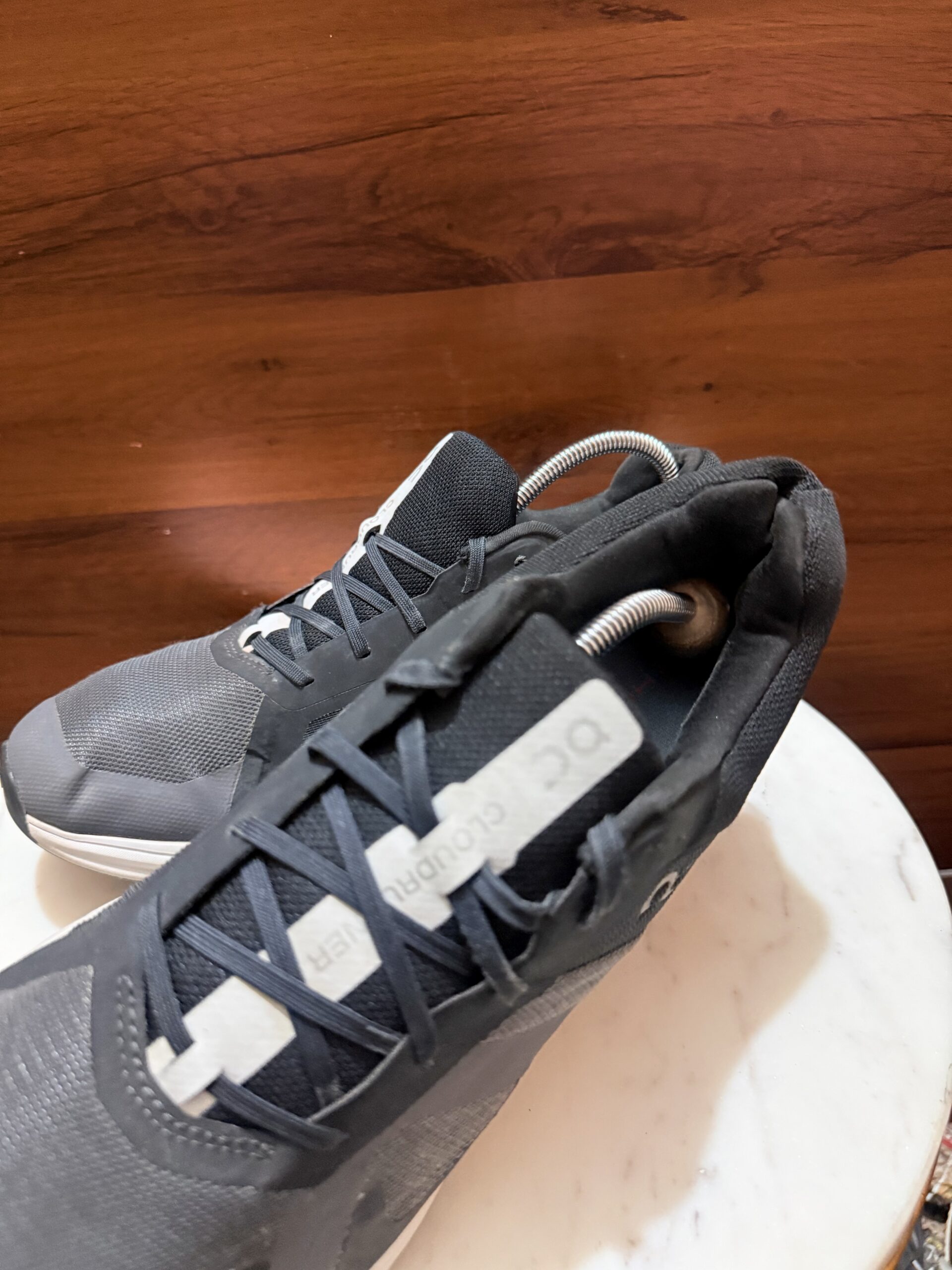 On Running Cloudrunner – Alloy / Zinc Grey