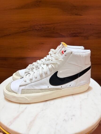 Nike Blazer Mid '77 Vintage – Classic Leather Mid-Top Court Sneakers